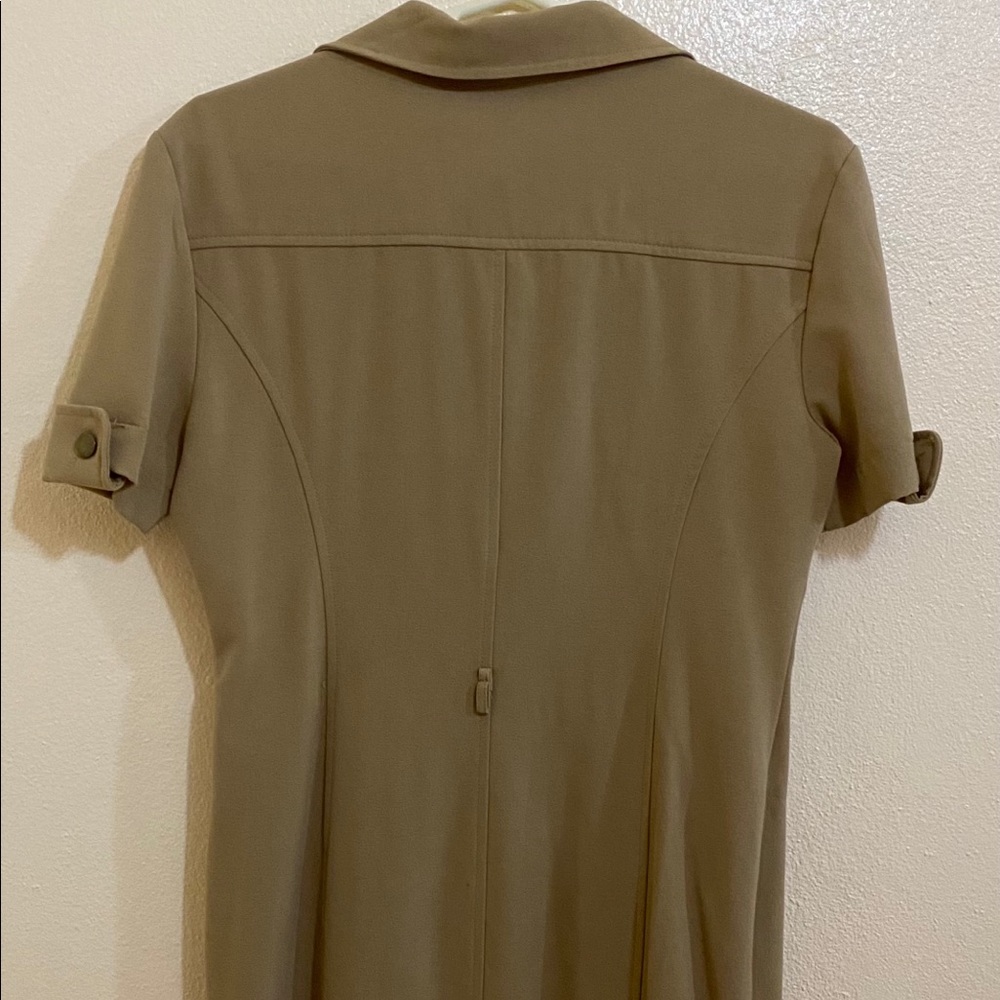 Dress - Picture 3 of 3